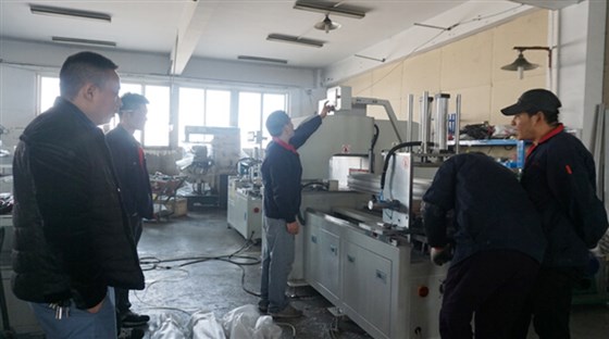 數(shù)控切鋁機(jī) 數(shù)控切鋁機(jī)